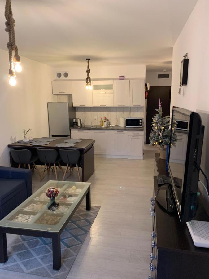Apartament Admiralski 科沃布热格 外观 照片