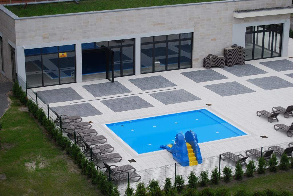 Apartament Admiralski 科沃布热格 外观 照片